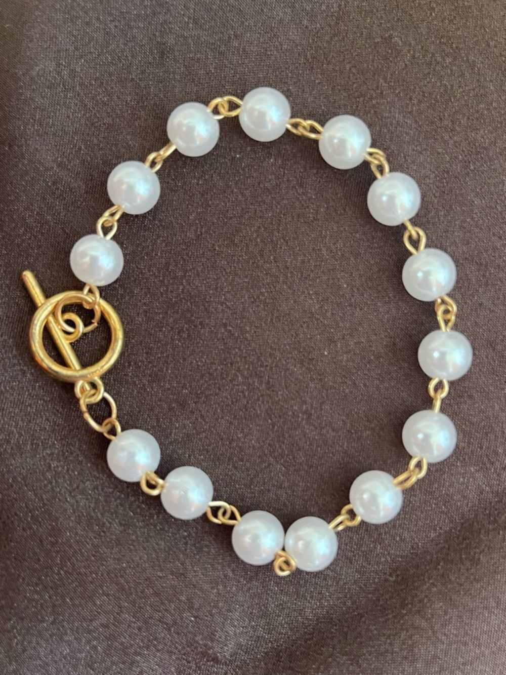 Gold Pearl Bead Bracelet - White Pearls